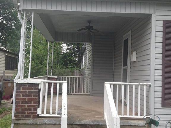2nd image of 3234 Barton St