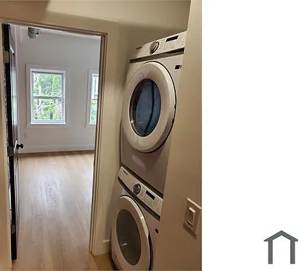 709 W Clearfield St #B — Photo 4