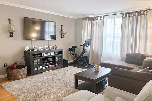 300 Mamaroneck Ave Photo 1