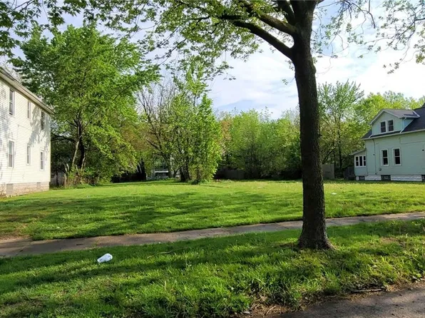 16123 Arcade Ave, Cleveland, OH 44110