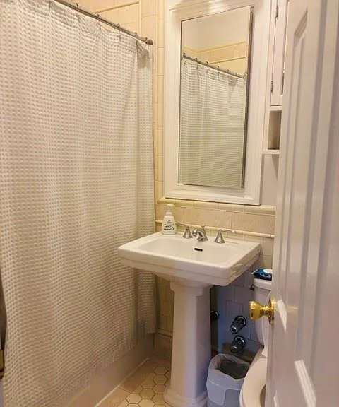 111 7th St #415 — Photo 10