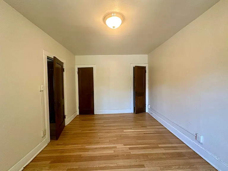 1725 E Park Pl — Photo 11