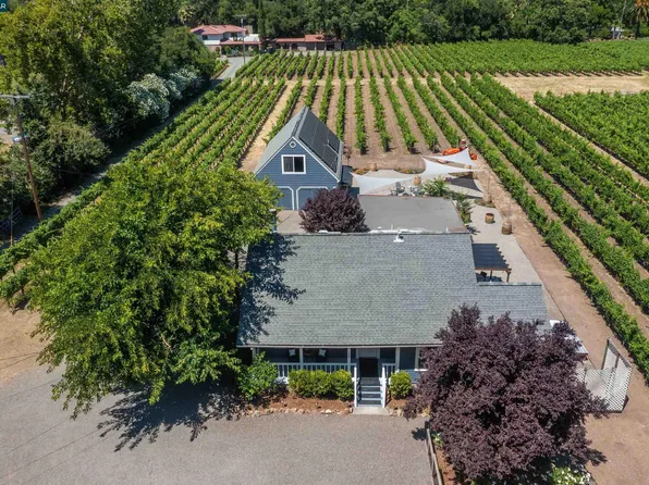 100 Foothill Blvd, Calistoga, CA 94515