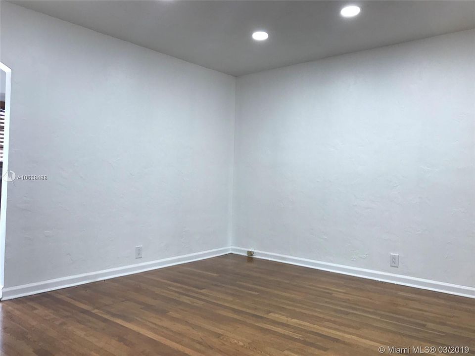 1st image of 447 NE 135th St