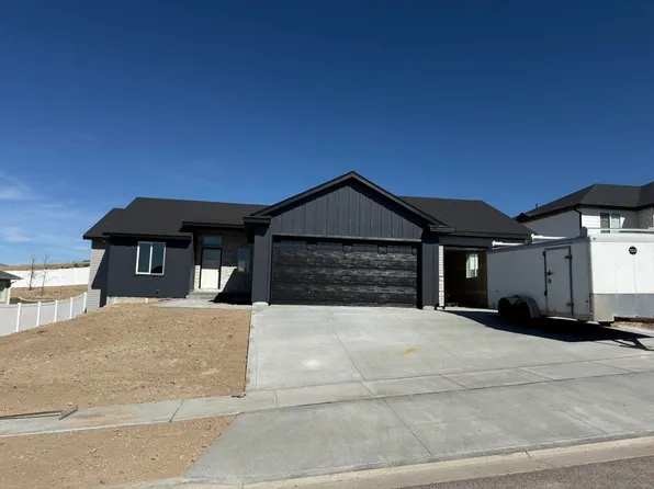 2338 Greenfield Dr, Pocatello, ID 83201