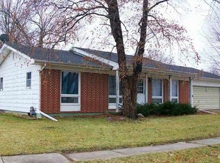 110 Central Ave, Charles City, IA 50616