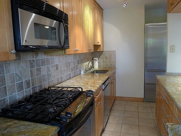 4th image of 400 Central Park W APT 7A