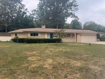 5075 Wickham Dr, Norton Shores, MI, 49441