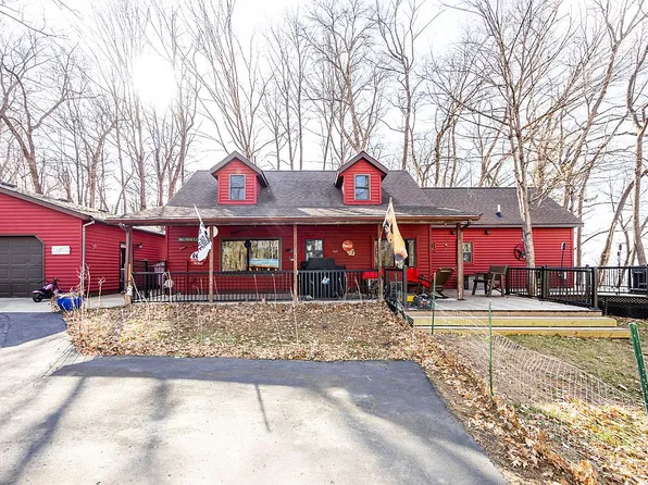 48957 428th St, Perham, MN 56573