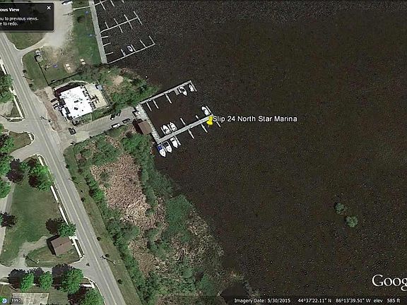 3rd image of 24 Slip Frankfort Ave #24