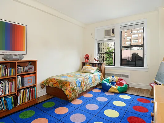 Sold by Sotheby's International Realty | media 30