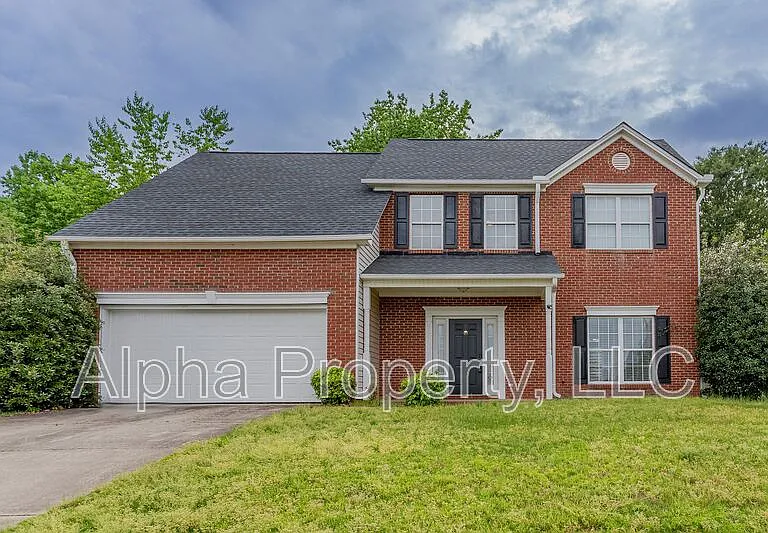 8 Cotter Ln — Photo 1