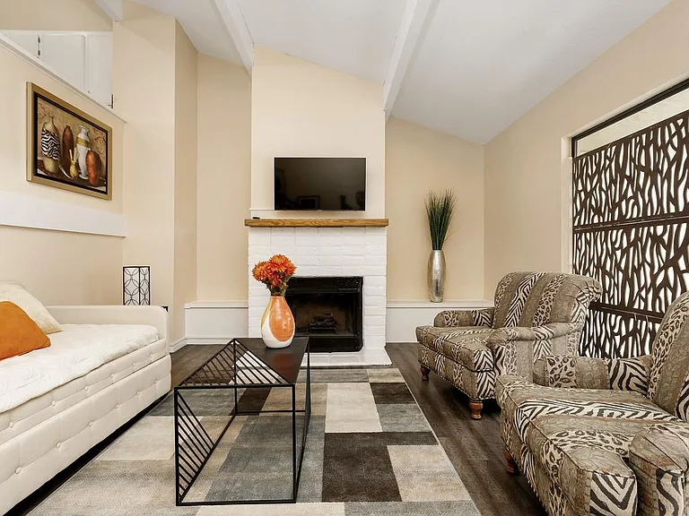 7319 Alicante Rd #C — Photo 15