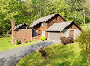 913 Fairway Rd NW, Fort Payne, AL 35967