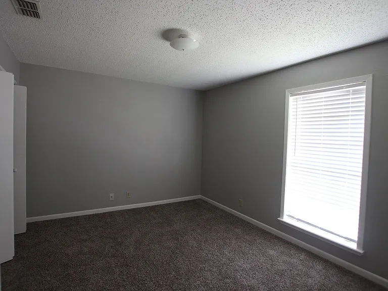 Wyndham Hill Apartments conveniently located in Southeast Tyler — Photo 10