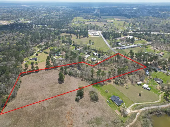 1004 Kelley Rd, Conroe, TX 77303