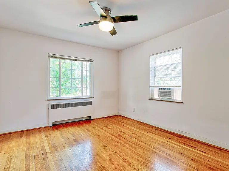 2820 Griffiths Ave #4 — Photo 12