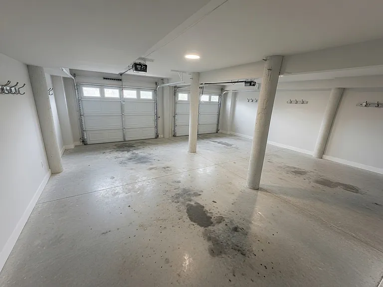 217 Haven Ave — Photo 15