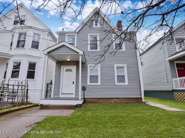 82 Harrison St, Staten Island, NY 10304