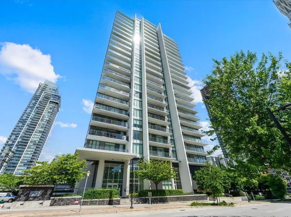 4465 Juneau St #2105, Burnaby, BC V5C 0L8