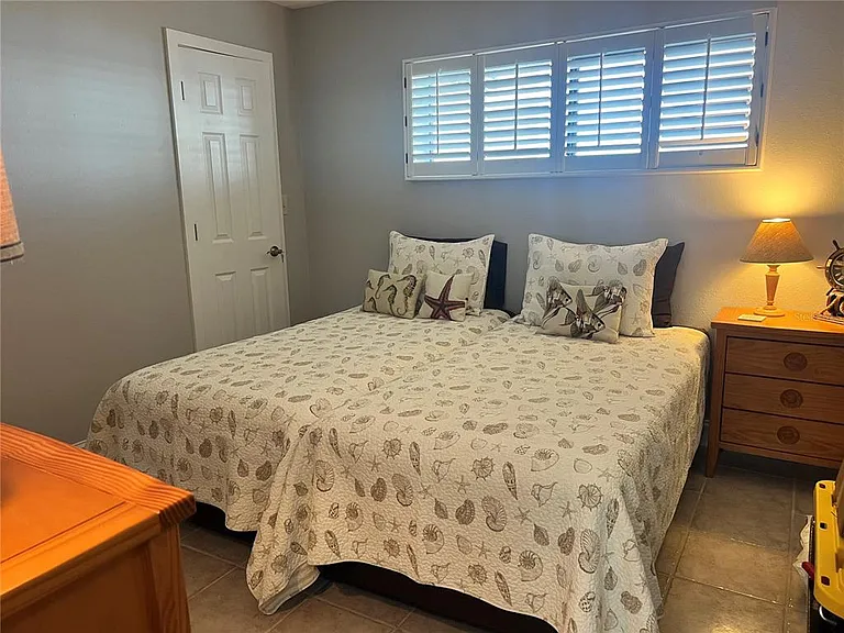 1270 Gulf Blvd #1403 — Photo 14