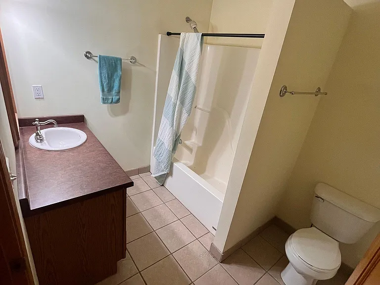 191 S 2nd St #2B — Photo 7