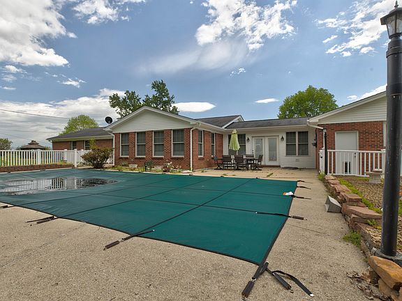 3rd image of 4224 E Kentucky #36