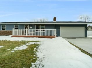 1451 Calmac Ct, Bay City, MI 48708