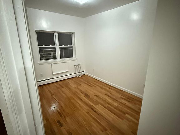 4th image of 3777 Willett Ave APT 3