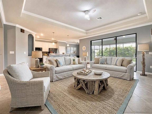3rd image of 20700 GRANLAGO DRIVE