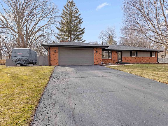 2nd image of 2411 Woodfern Way