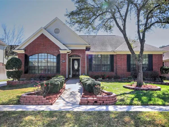 11207 Chestnut Woods Trl, Houston, TX 77065
