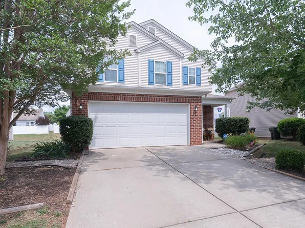 1006 Collington Dr, Mebane, NC 27302