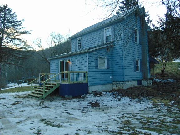 2nd image of 12 Burnett St