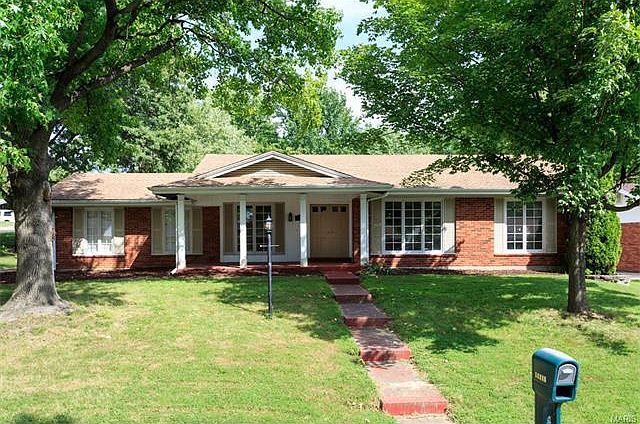 1st image of 12690 Sandalwood Dr