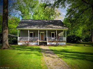 139 Silver Run Rd, Cairo, WV 26337