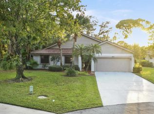 5811 Lonewood Ct, Jupiter, FL 33458