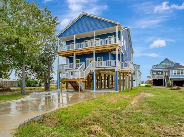 1214 Hall Street, Seabrook, TX 77586