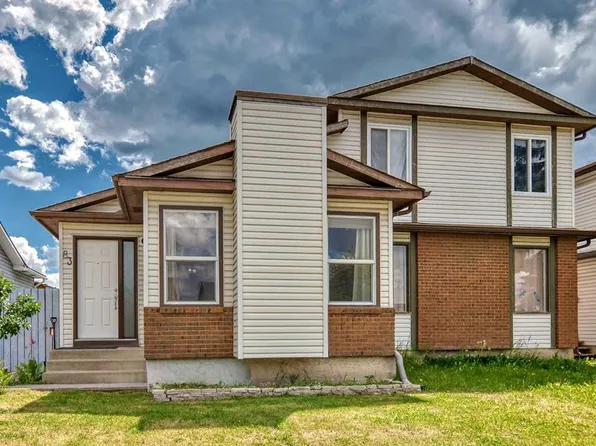 83 N Whitworth Way NE, Calgary, AB T1Y 6B1