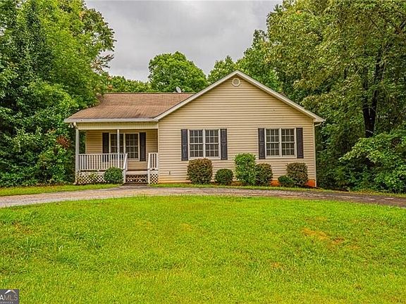 2nd image of 63 Wild Ridge Ln