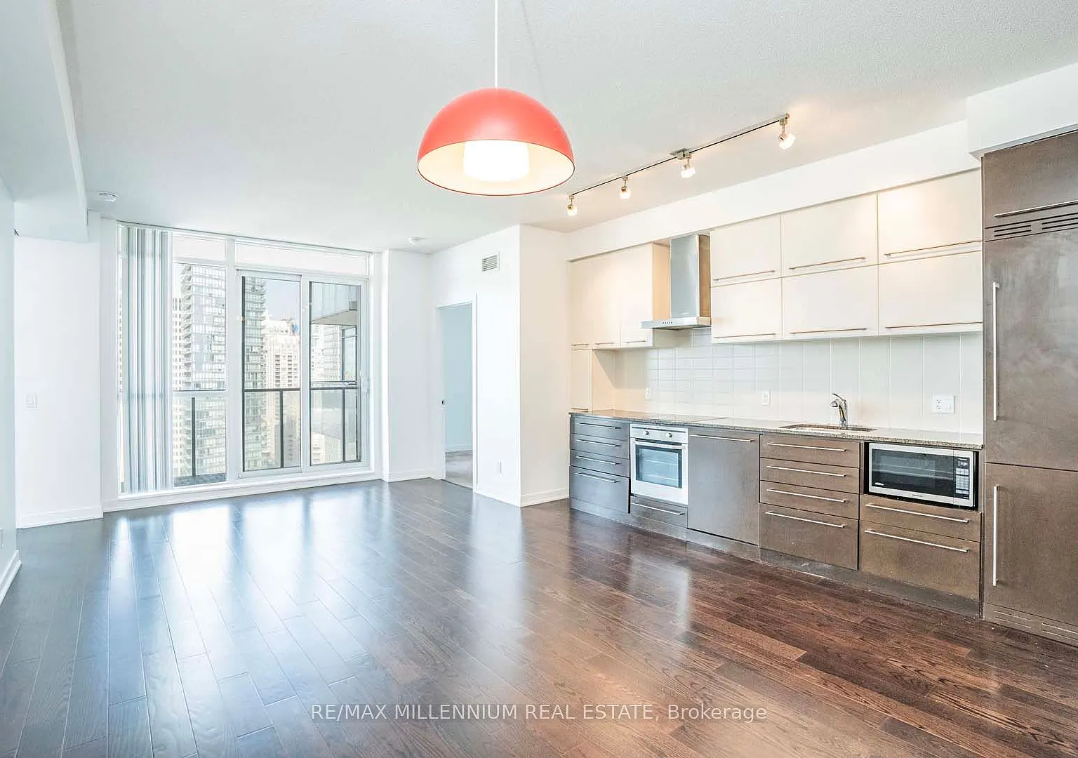 3 bed, $3,700 — Photo 1