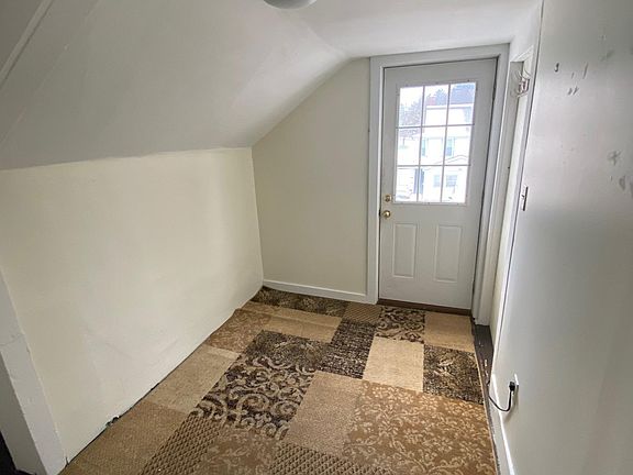 3rd image of 88 Homer Ave Floor 2