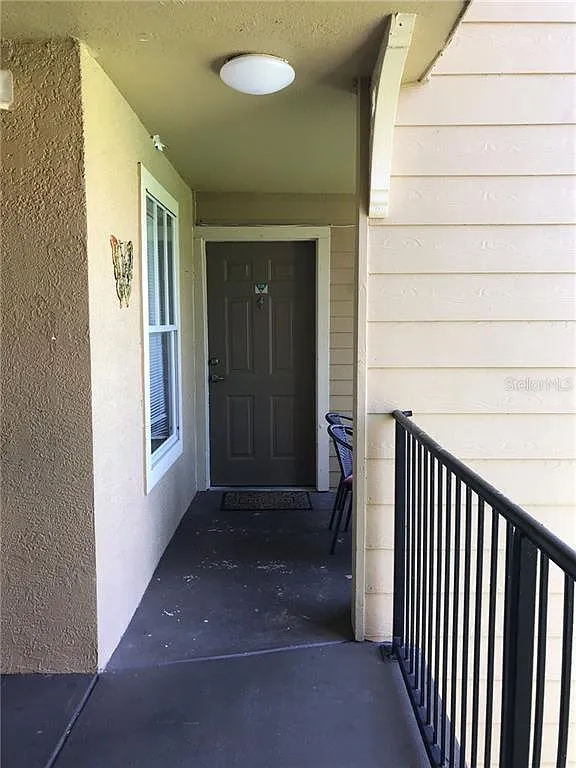 2 bed, 1026 sqft, $1,400 — Photo 1