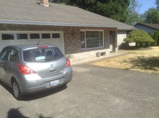 7401 NE Meadows Dr, Vancouver, WA 98662