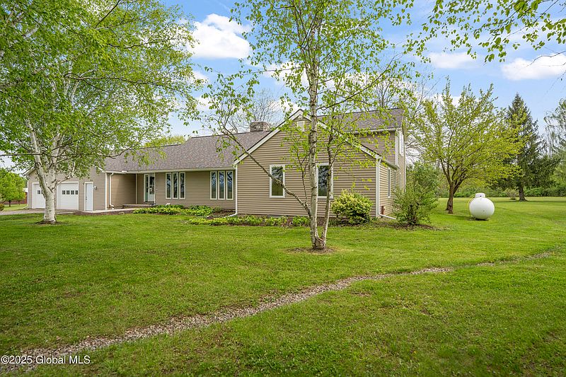 5th image of 300 Egelston Road