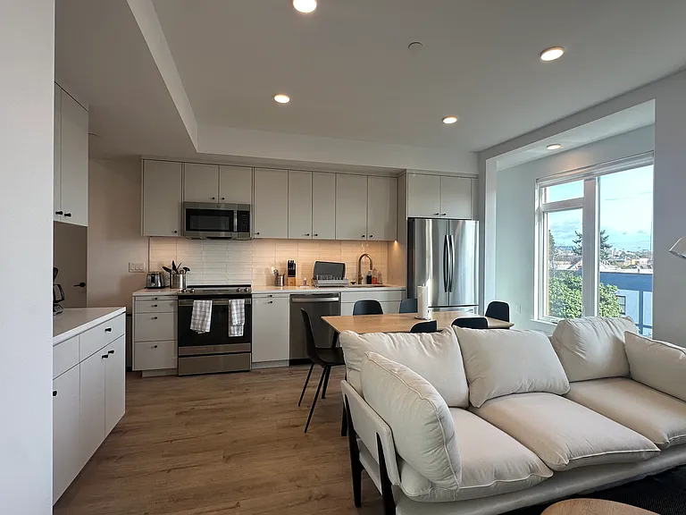 Bosco 1717 University Ave — Photo 116