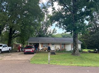 165 Colonial Dr, Hernando, MS 38632