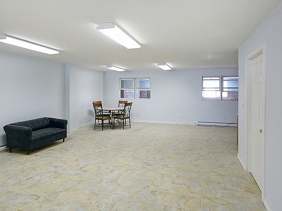 3rd image of 2511 49th St