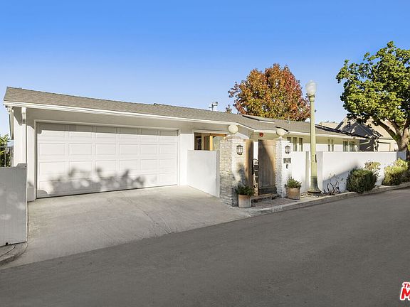 3rd image of 3411 Tareco Dr