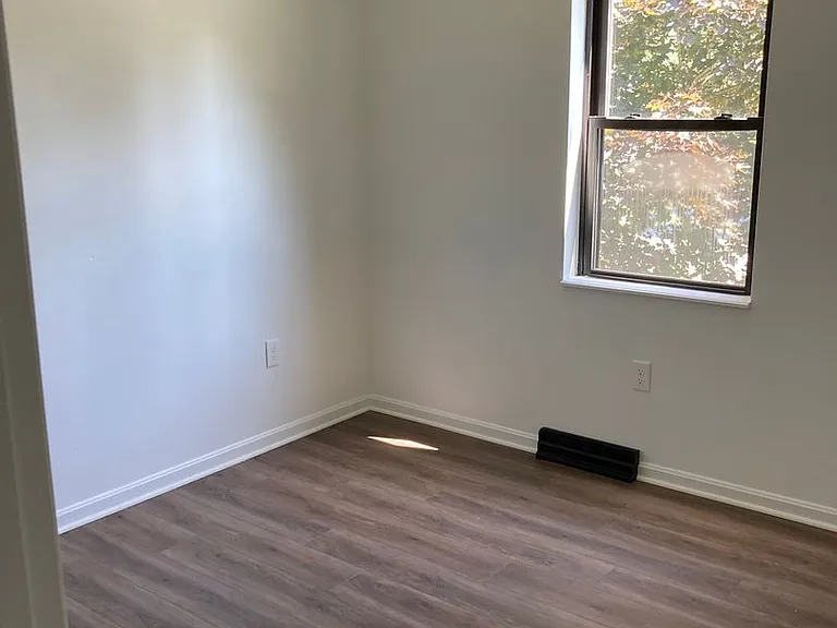 720 Water St — Photo 4